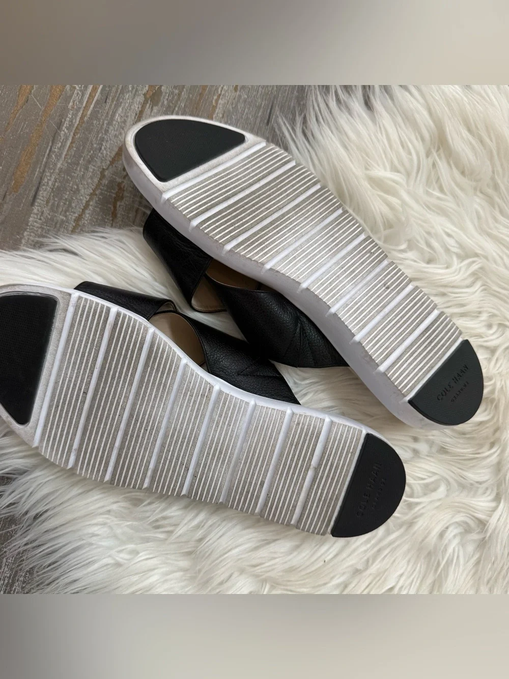 Cole Haan ZerøGrand Criss Cross Leather Slide Sandals Black White Comfort 10.5